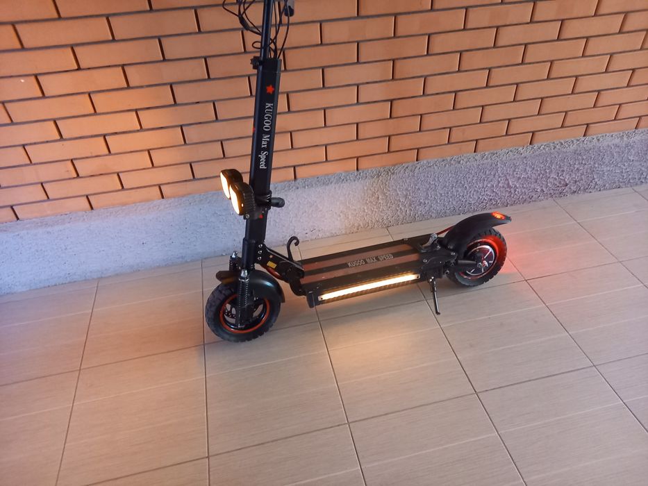 Продам Электросамокат