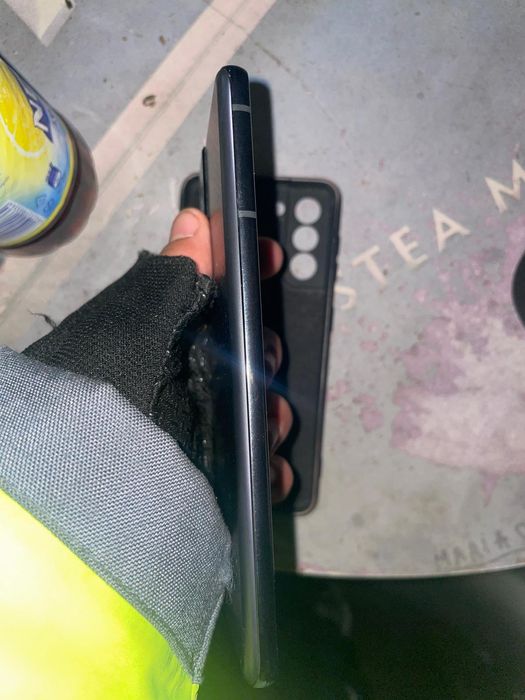 Samsung S21 5G la schimb