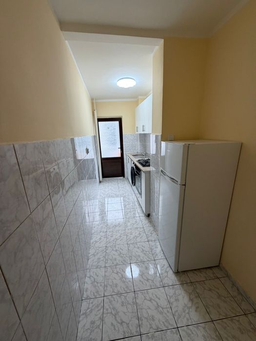 Inchiriez garsoniera, str. Mioritei
