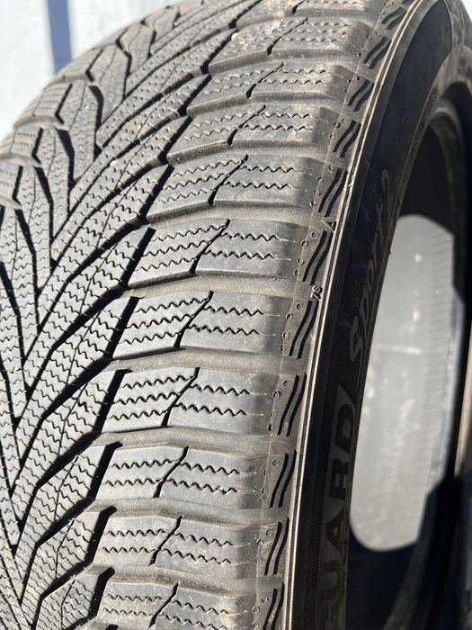 2 бр. зимни гуми 255/45/19 Nexen DOT 2623 7 mm