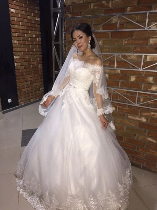 Свадебное платье