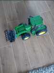 jucarie Bruder Tractor mare John Deere 7930 Incarcator Frontal Utilaj