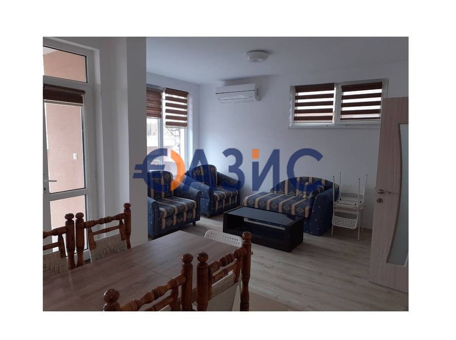 Нова триетажна къща с изглед към морето в гр. Свети Влас, Инцараки,