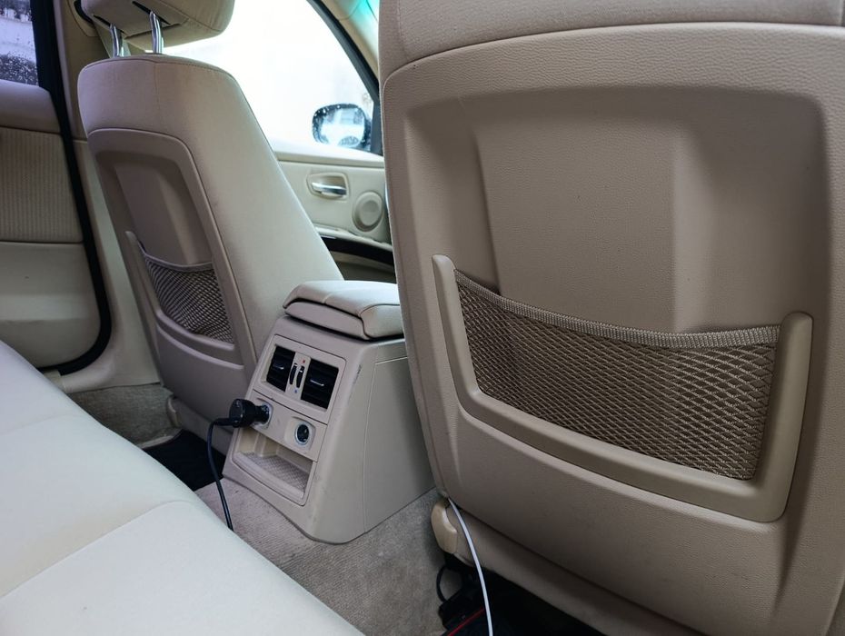 BMW Seria 3 318i 1.8 Benzină 2009 Automat – Impecabil