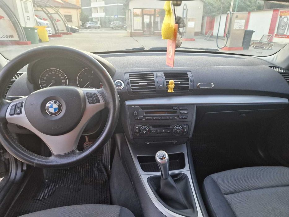 Vând BMW seria 1