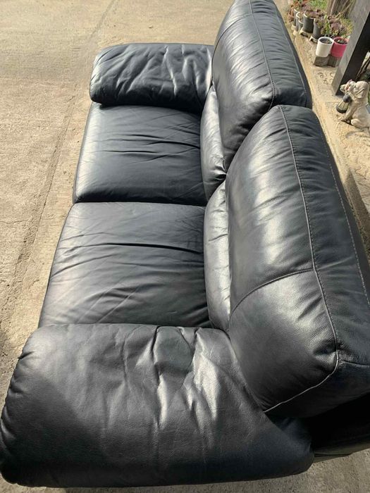 Canapea  de Piele de Vanzare