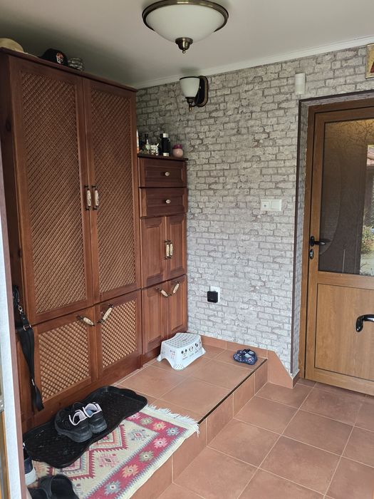 Продавам къща с. ЧУКОВЕЦ, област Перник