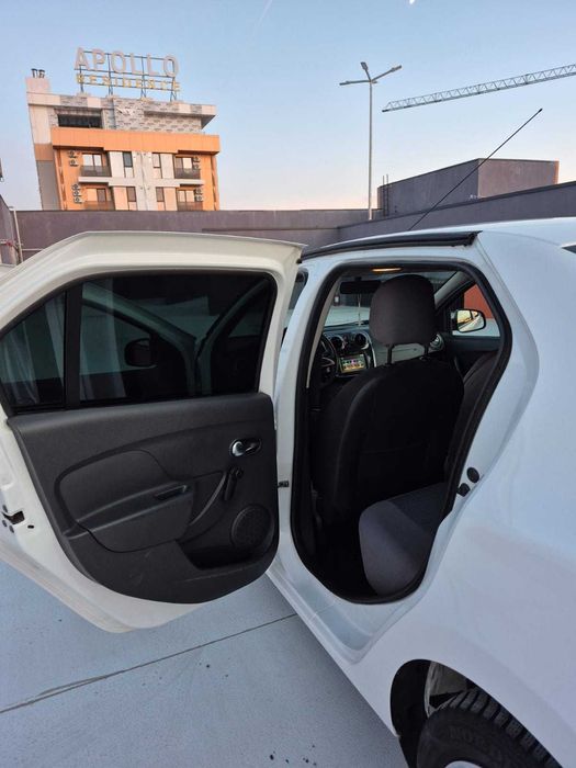 Dacia Logan 0.9 TCe 90 CP Automată | 2017 | 120.000 km | Alb | 6.500 €