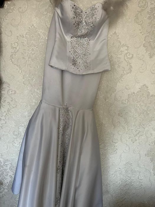 Продам Свадебное платье или Платье на Узату