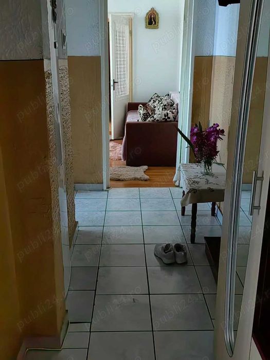 Apartament 3 camere in Campina