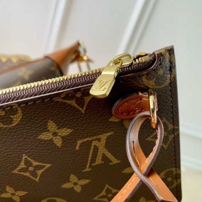 Дамска чанта louis vuitton Loop Hobo