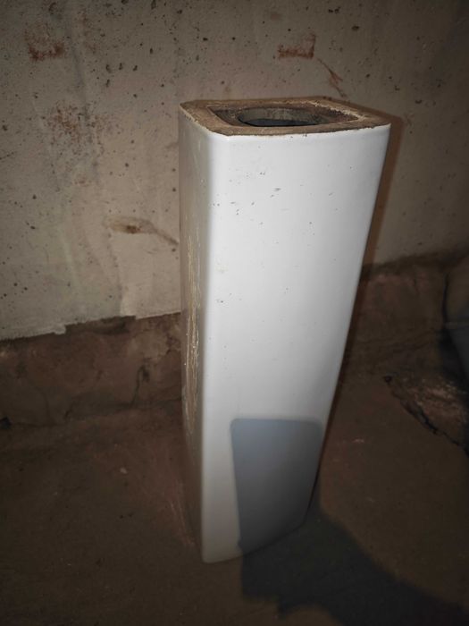 Постамент под раковину станция метро Москва