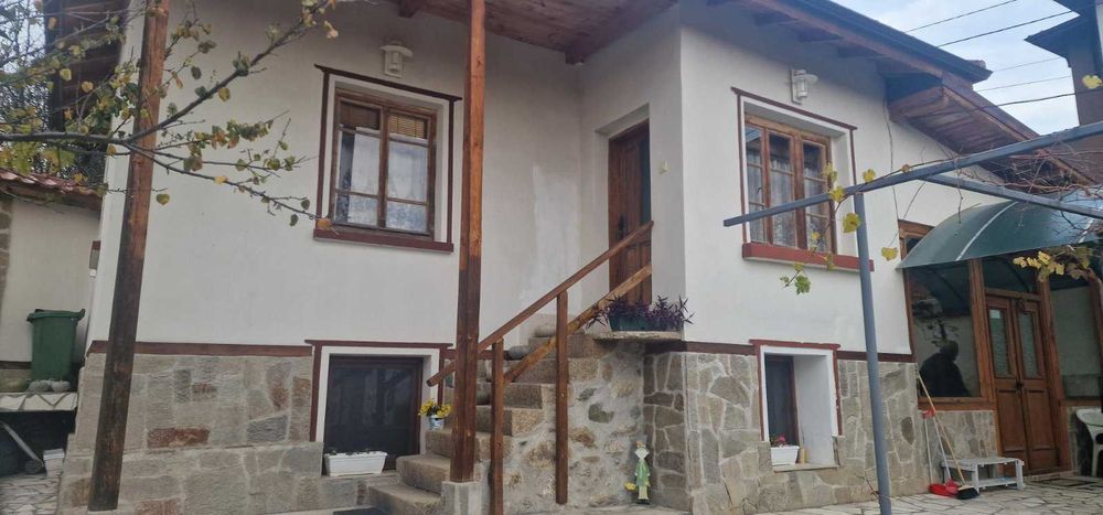 Къща за нощувки на 20м.от тракийска гробница Казанлък