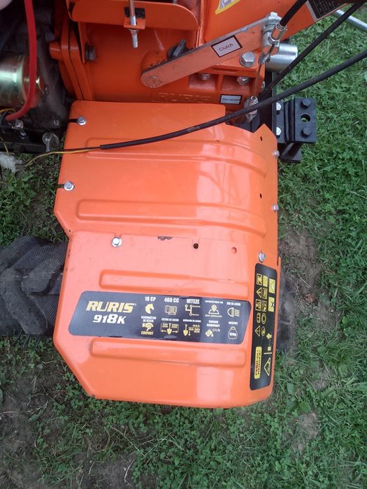 Vând urgent motocultor Ruris 918K - 18CP