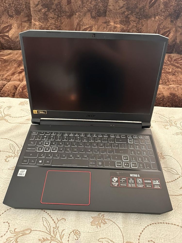 Acer Nitro 5.
