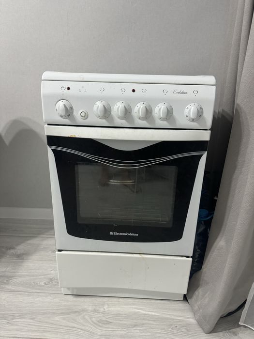 Электрическая плита