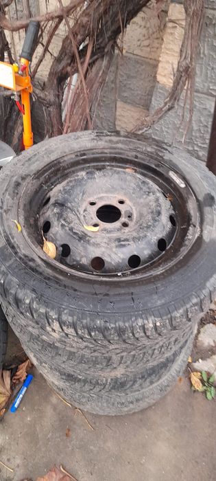 Vand 4 roti Iarna Dacia Logan 185/65/15