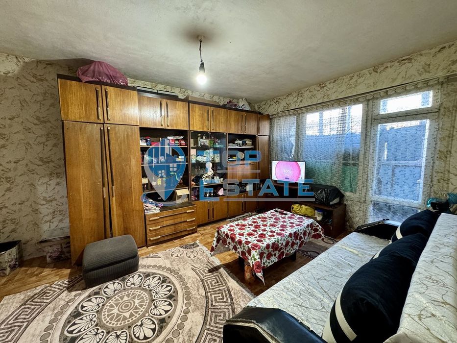 Продава се Двустаен апартамент в Стражица - 72 кв.м за 413 €/кв.м - Снимка #1