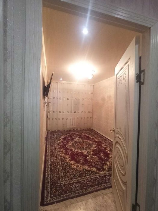 трех комнатная квартира ·