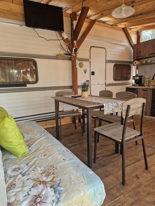 Каравана "Морска гледка" в къмпинг Ахелойска битка