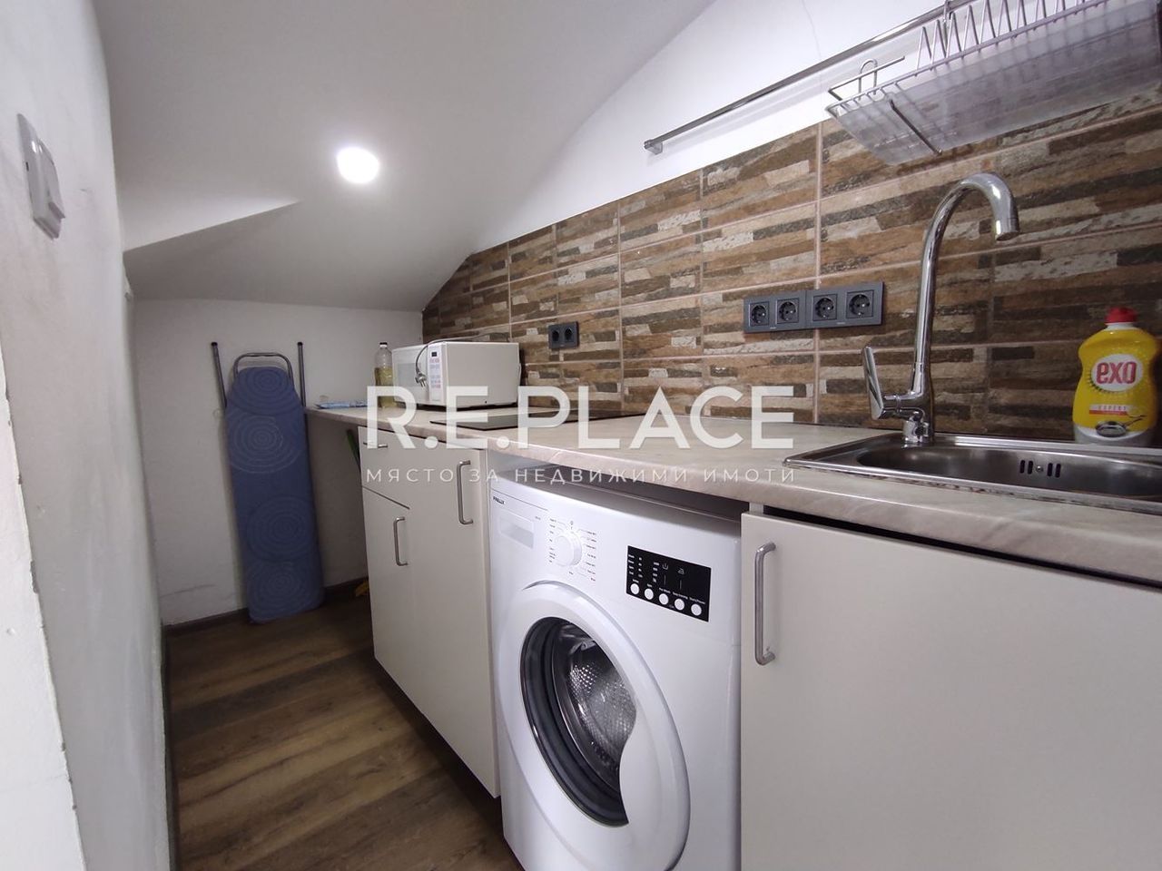 Продава се Едностаен апартамент в Варна, Гръцка махала - 26 кв.м за 4116 €/кв.м - Снимка #3