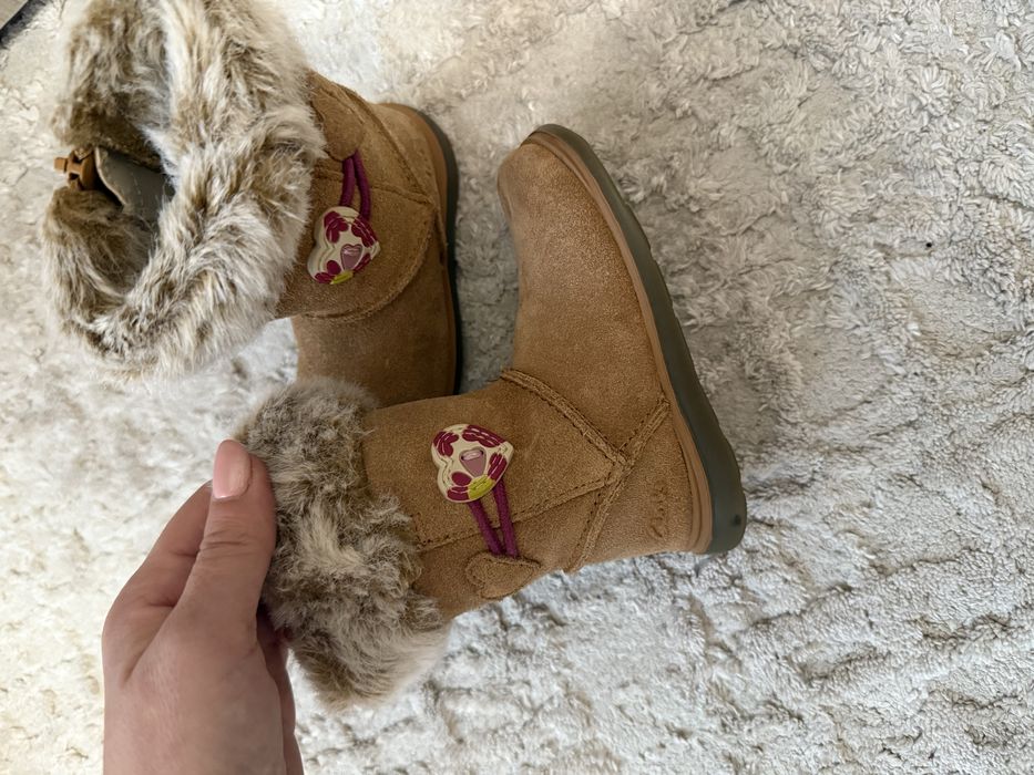 Clarks 21 ботуши за момиче почти нови