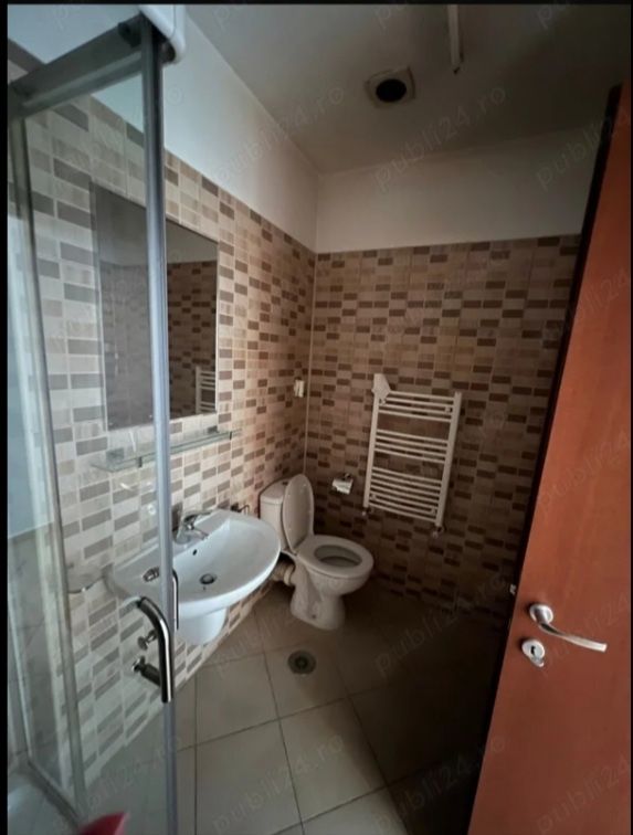 VÂNZARE apartament bloc Perla