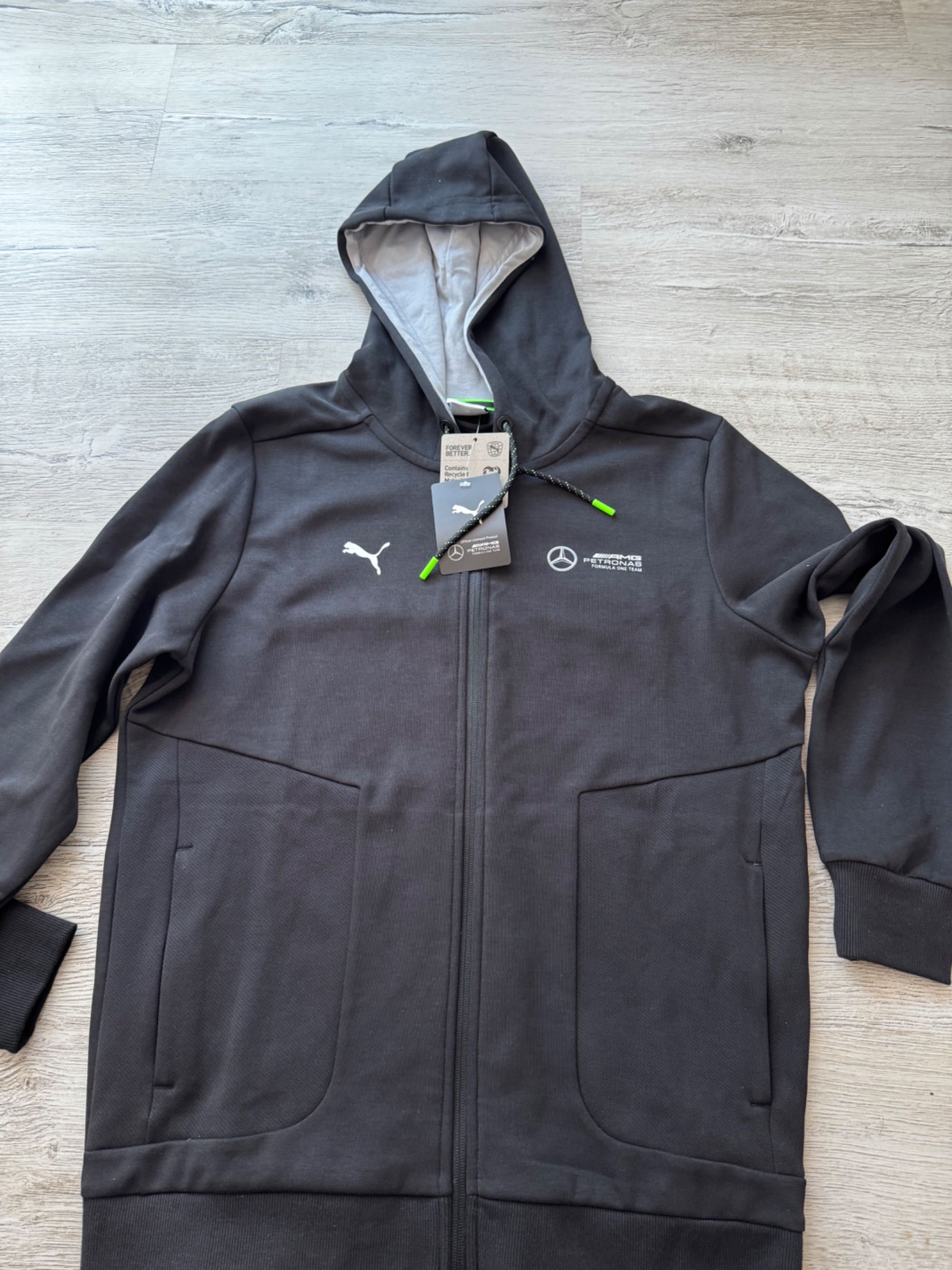 Нов Мъжки суичер Puma