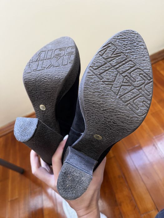 Дамски ботуши Miss Sixthy от велур - размер 38