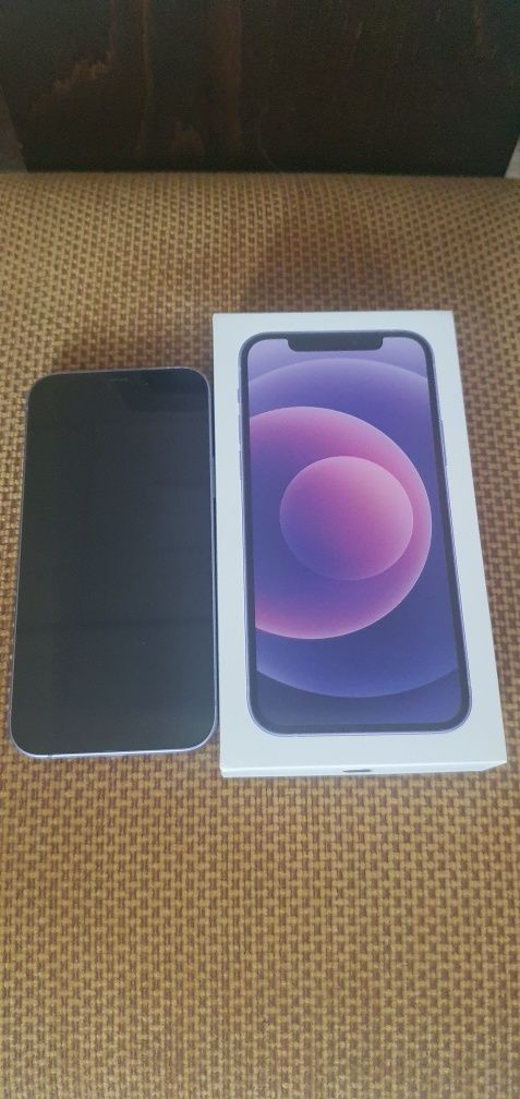 Телефон IPhone 12 Pro