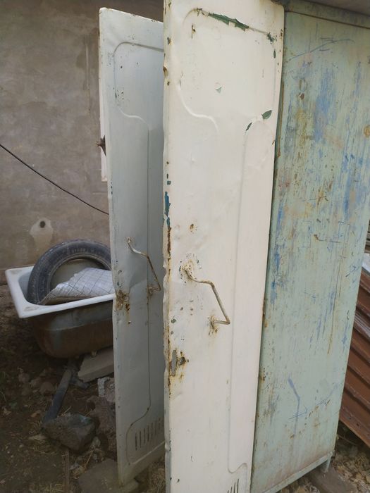 Темир шкаф.буйи 1 м.70см.эни.80см