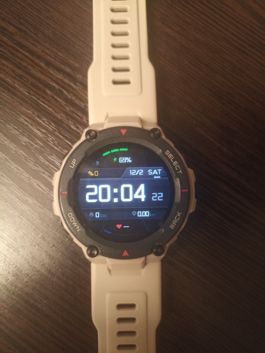 Смарт часы Amazfit T-Rex