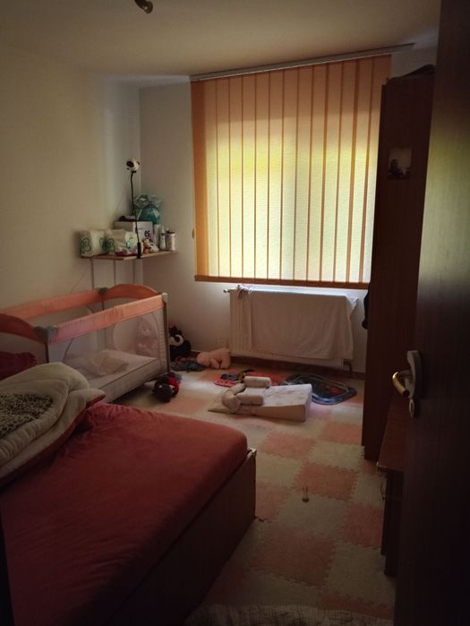 DIRECT DE LA PROPIETAR Apartament cu 3 camere decomandate.Preț 120.000