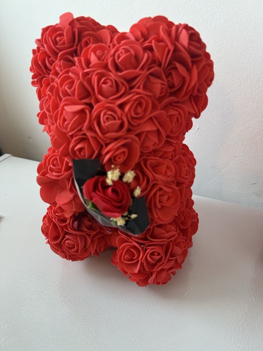Vand urs din trandafiti de spuma, urs floral 28 cm