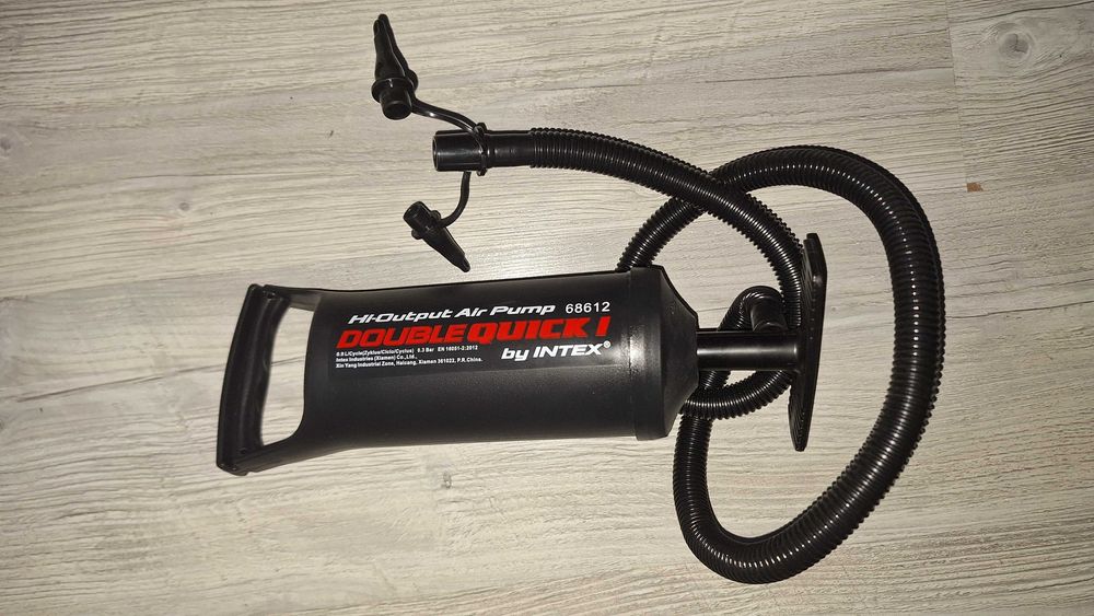 Pompa aer gonflabile, manuala, cu furtun + 3 adaptoare, 29cm