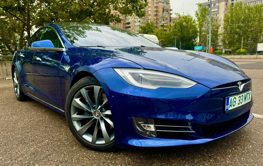 Tesla Model S 11.2017 / S75D Dual Motor / Autopilot /