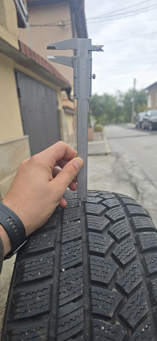 Продавам зимни гуми GOLDLINE