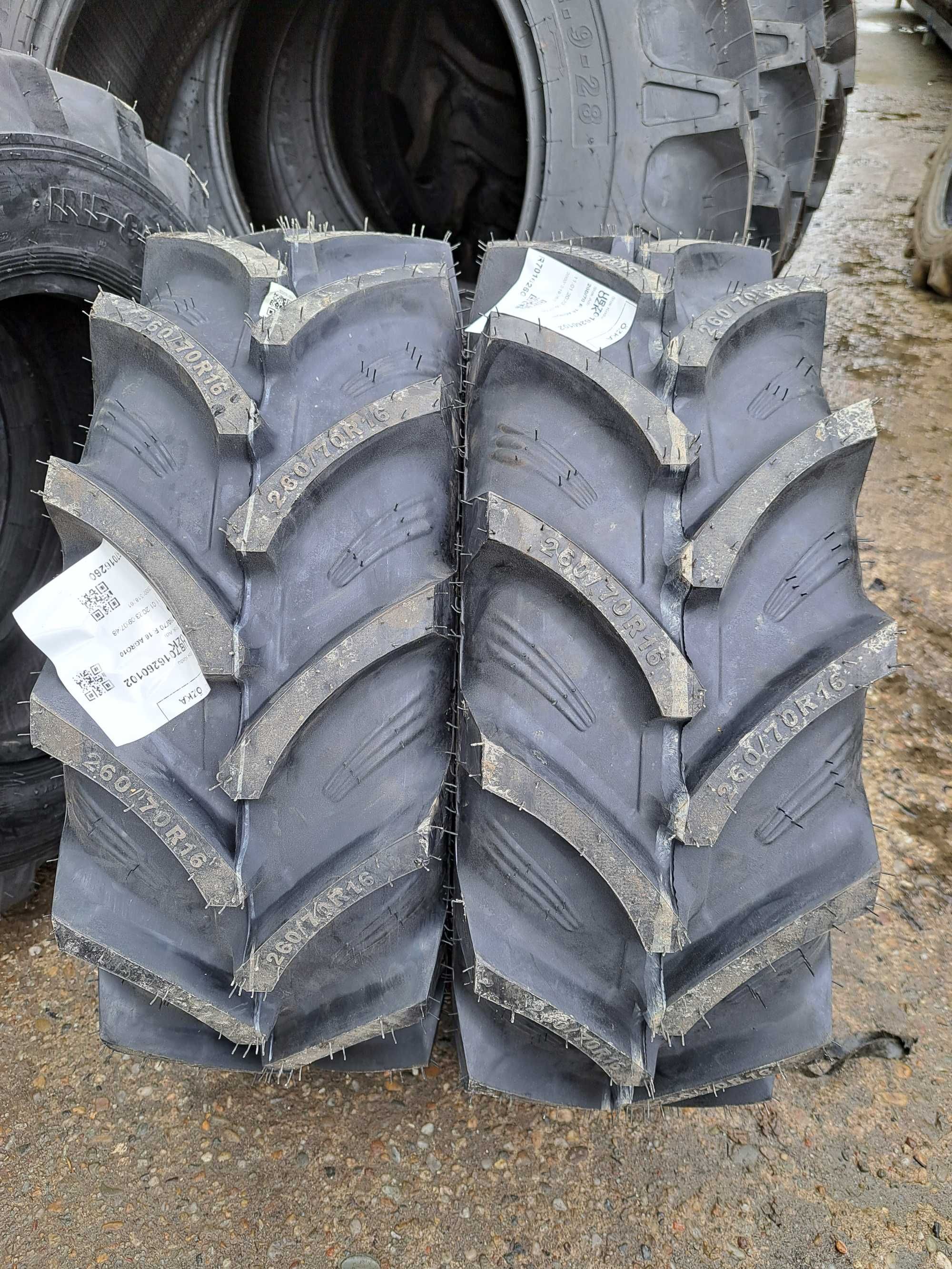 Cauciucuri noi radiale 260/70R16 marca OZKA anvelope pentru TRACTOR