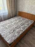 Продам двуспальную кровать с матрасом