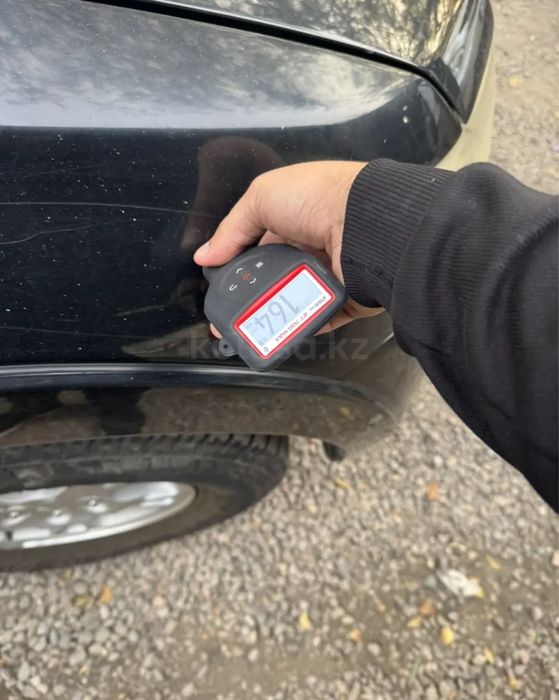 Продам оба передний крыля митсубиси паджеро 2007 года