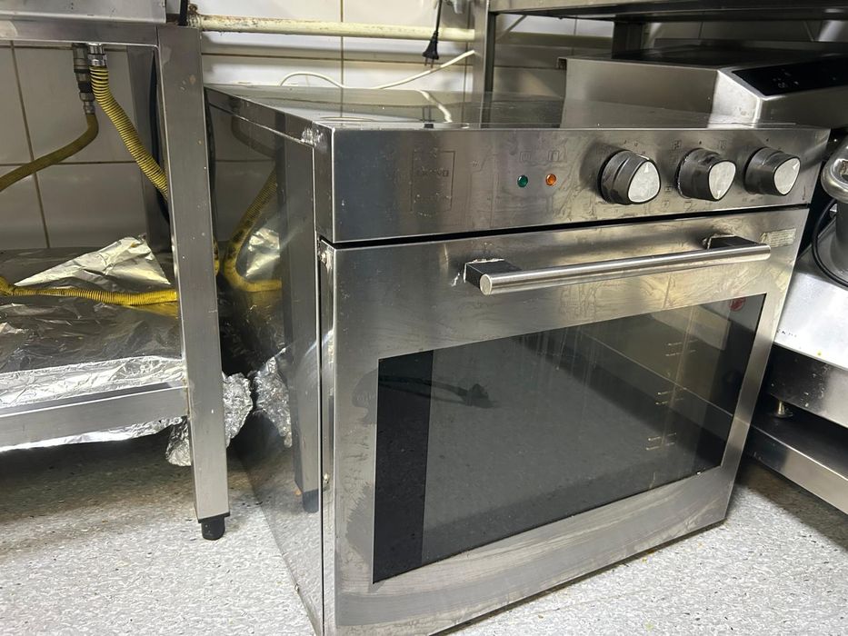 Utilaje bucătărie restaurant