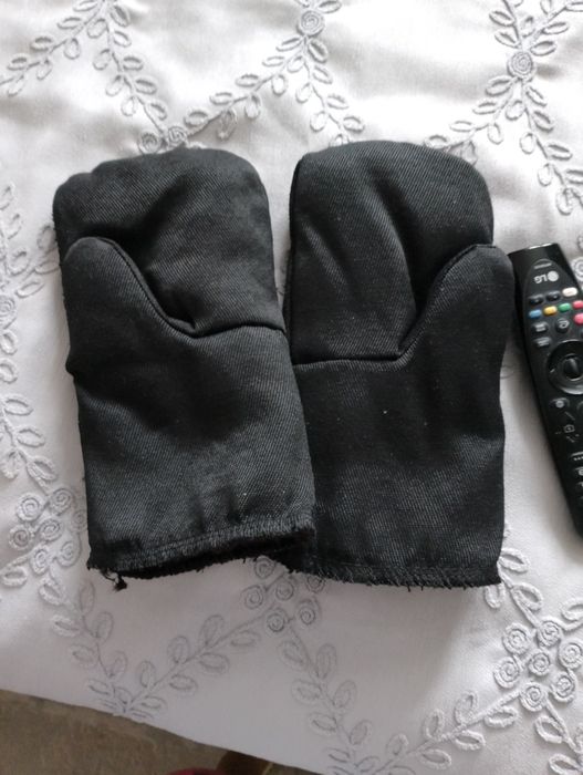 Продам новые зимние руковицы