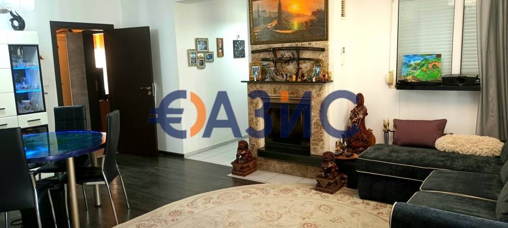 Градска къща в луксозен комплекс "Виктория Хилс" в Поморие, България,