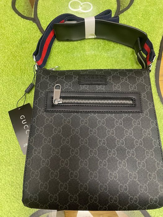 Borseta de barbati Gucci