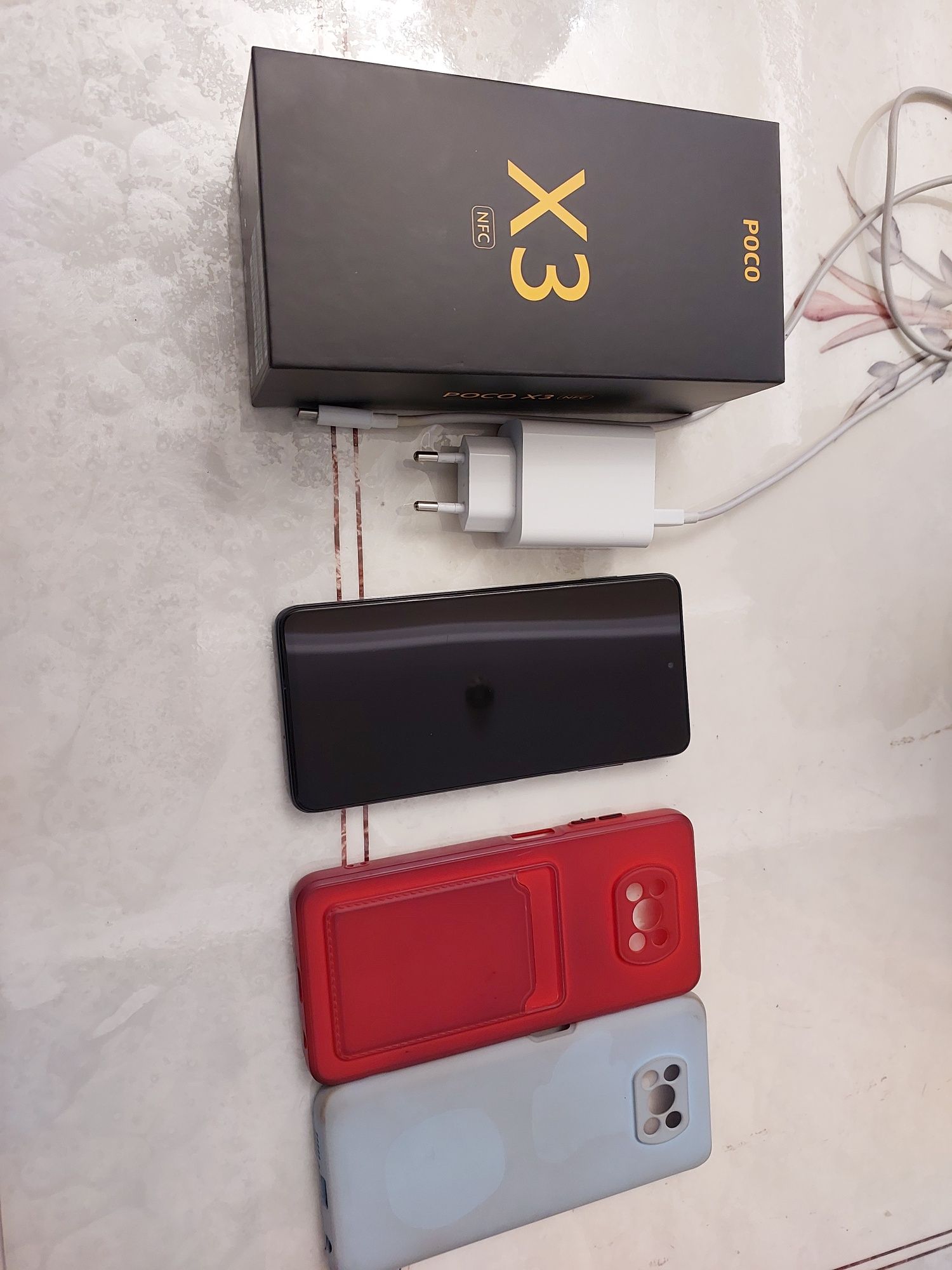 Продам смартфон Xiaomi Poco X3 6/128