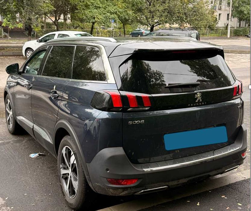 Peugeot 5008 GT 2.0 BlueHDi 180 CP EAT8 – 7 locuri
