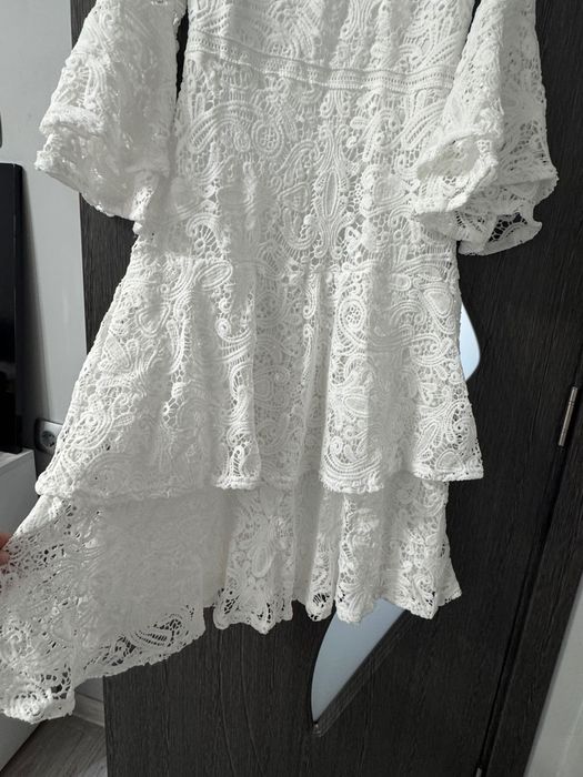 Бяла дантелена рокля Shein