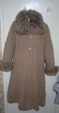 женский пальто  драп