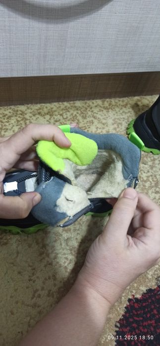 Детские тёплые зимние ботинки