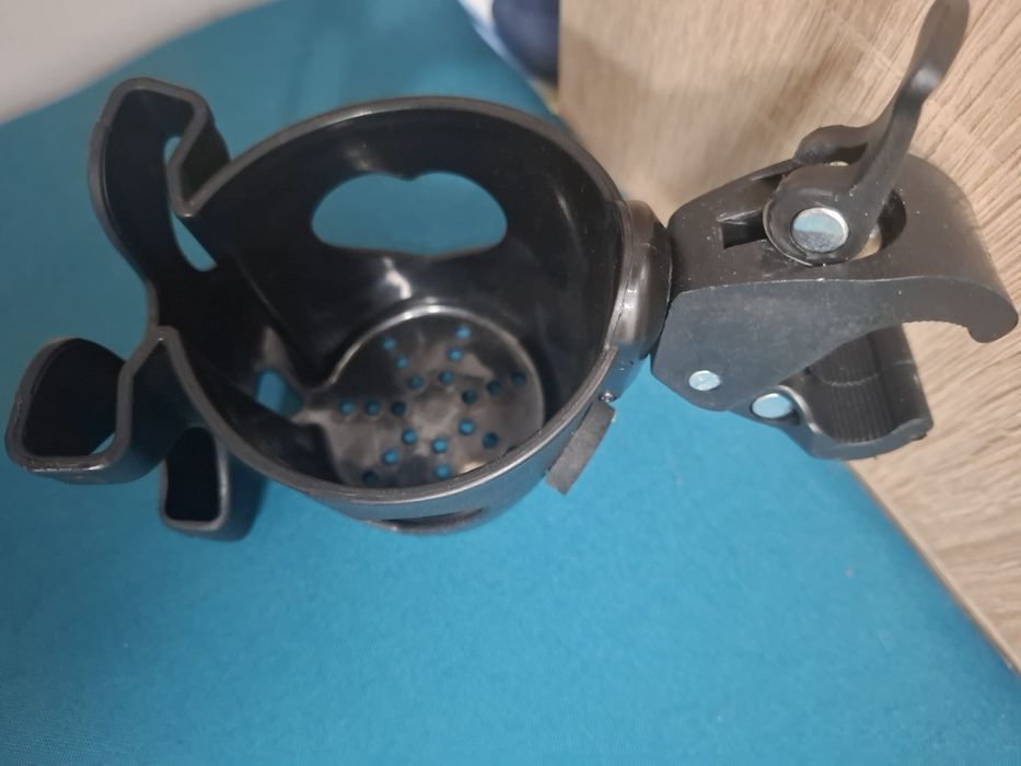 Чаша за бебешка количка с поставка за телефон